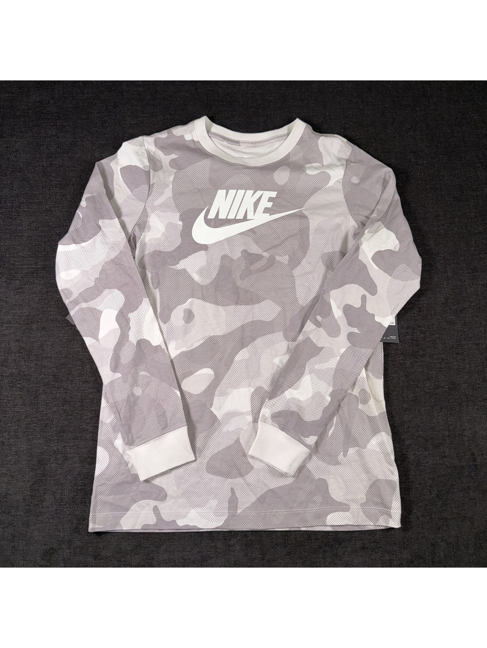 Nike Boys' Long Sleeve Camo Shirt XL